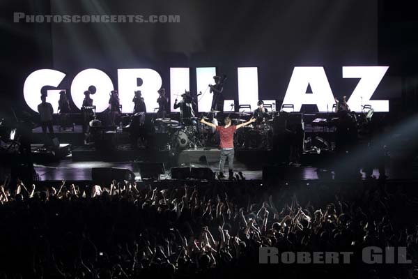 GORILLAZ - 2010-11-23 - PARIS - Zenith - 